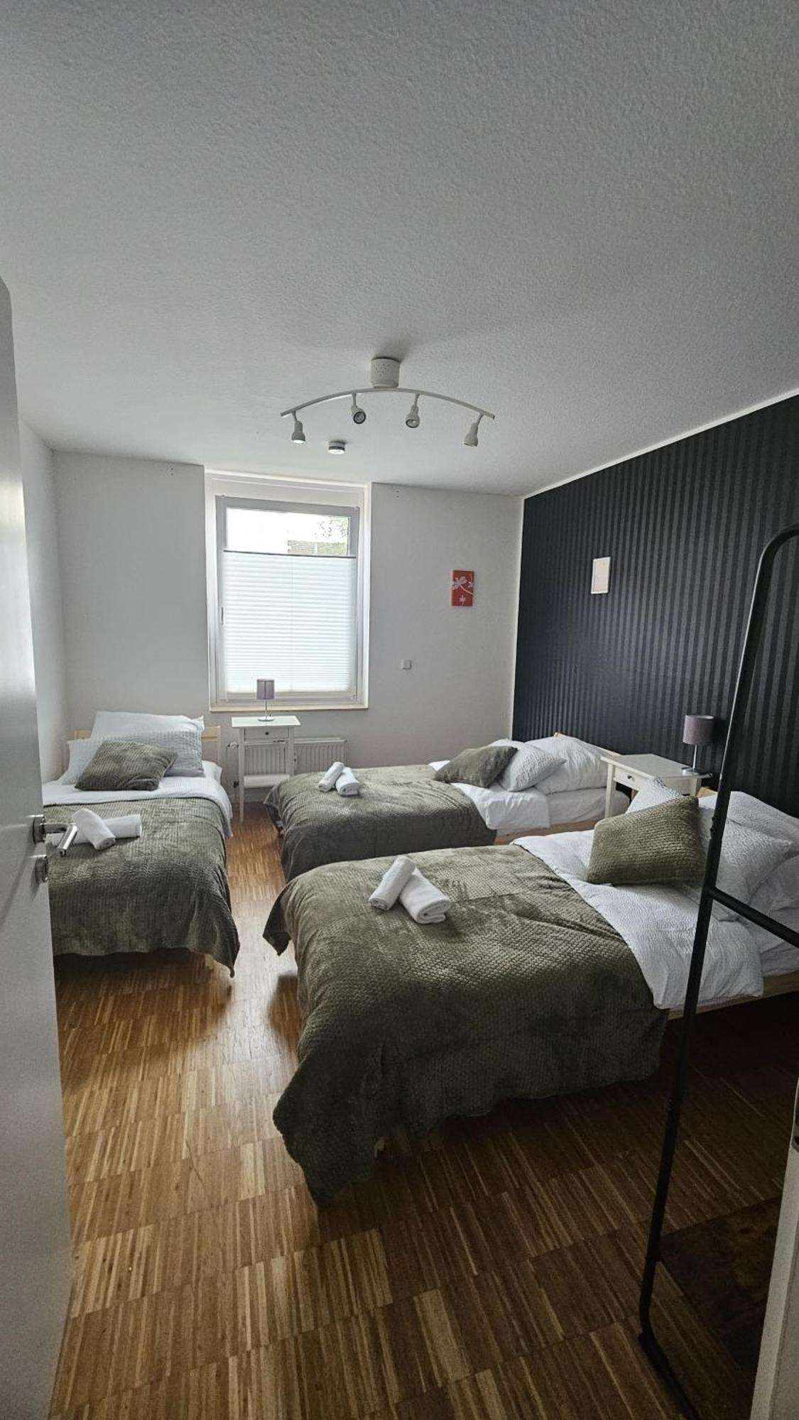 80 M2 Moderne Und Zentrale Wohnung In Hannover Mit Eigenem Parkplatz 외부 사진