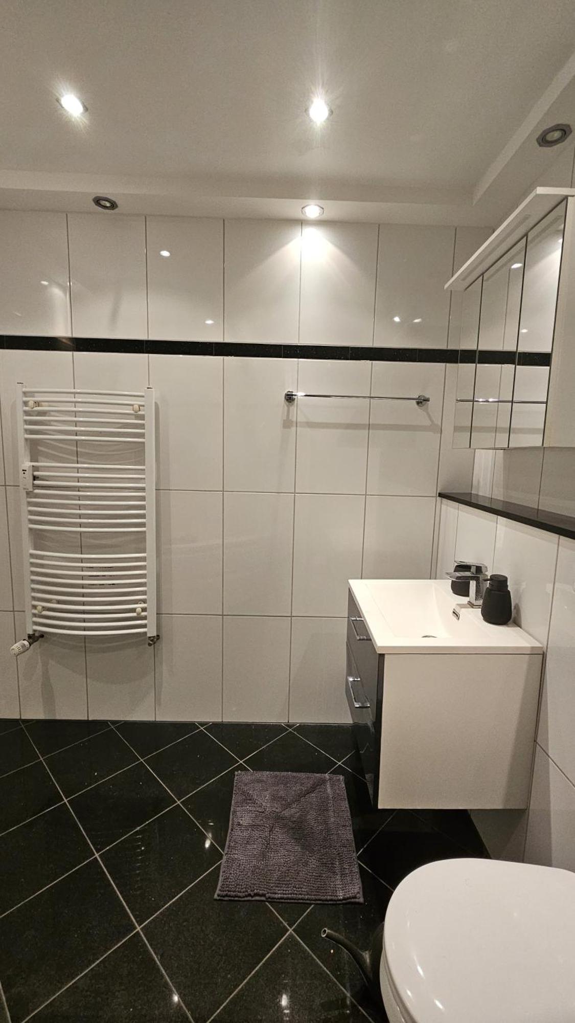 80 M2 Moderne Und Zentrale Wohnung In Hannover Mit Eigenem Parkplatz 외부 사진