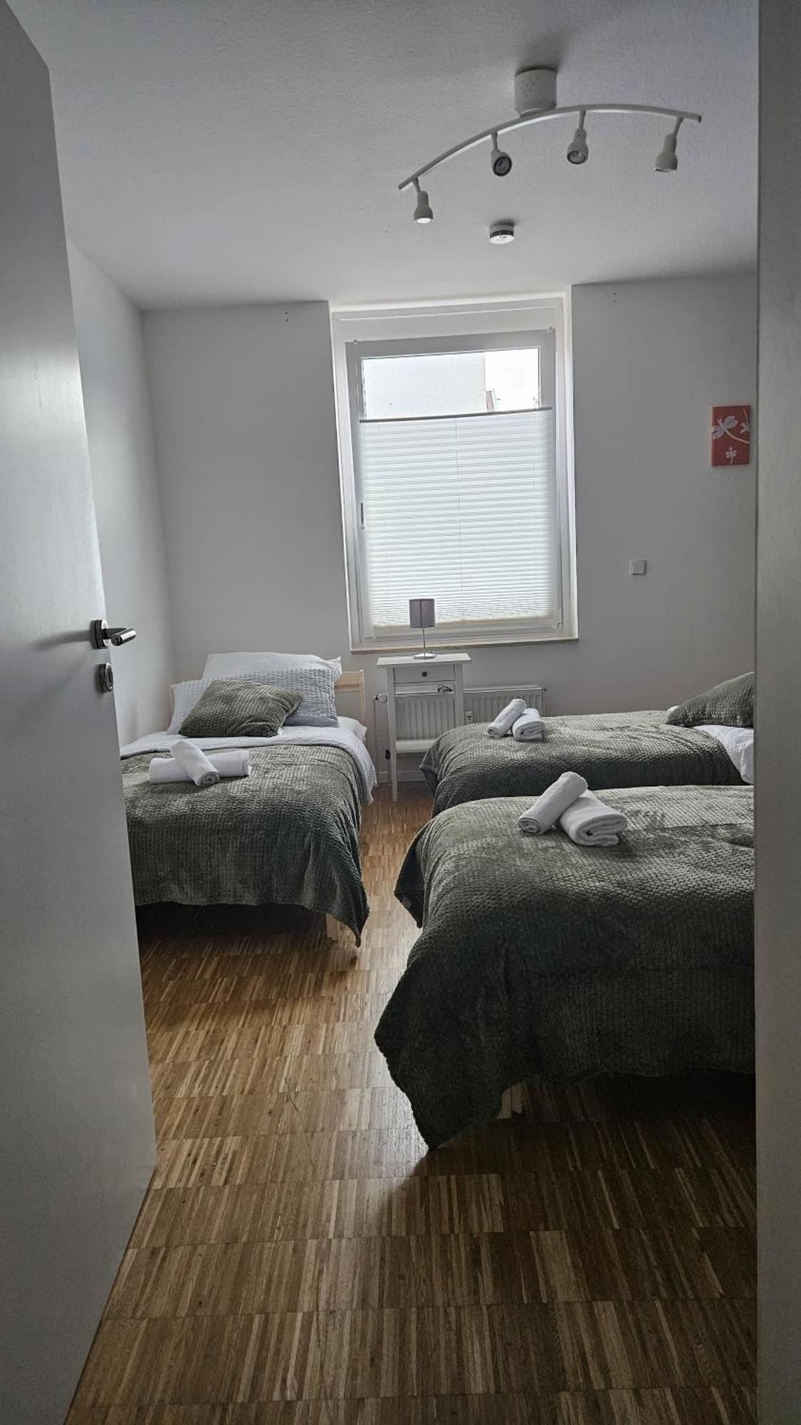 80 M2 Moderne Und Zentrale Wohnung In Hannover Mit Eigenem Parkplatz 외부 사진